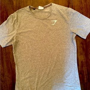Like new gym shark t shirt men’s small